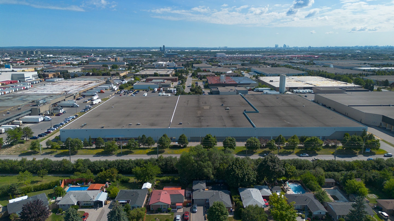 4 - 8705 Torbram Road, Brampton, ON