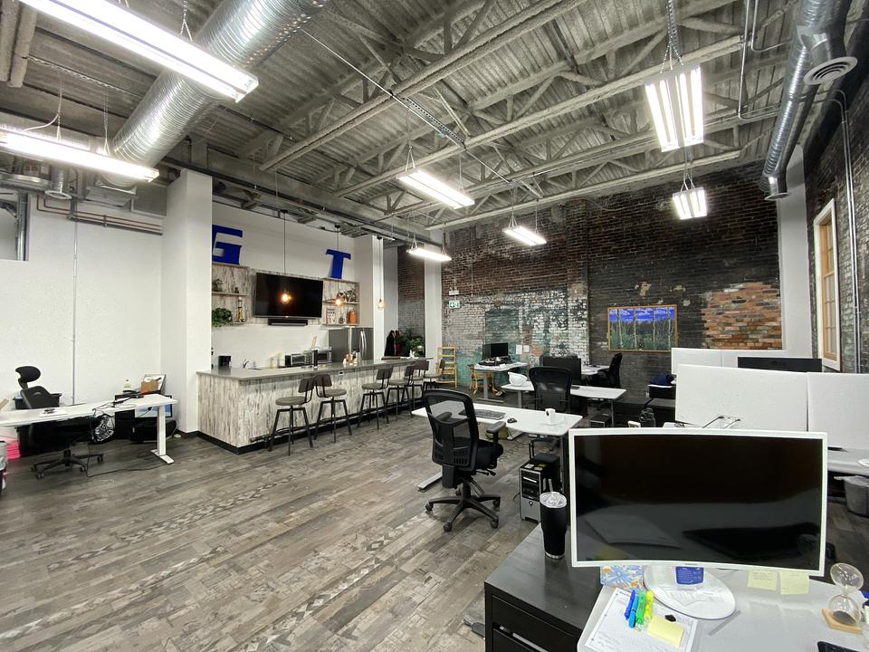2010 11 Street Southeast, Calgary, AB