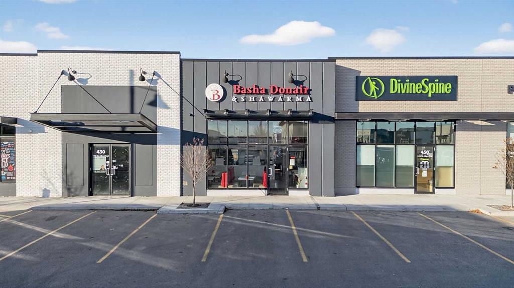 1115 Saint Albert Trail, St. Albert, AB