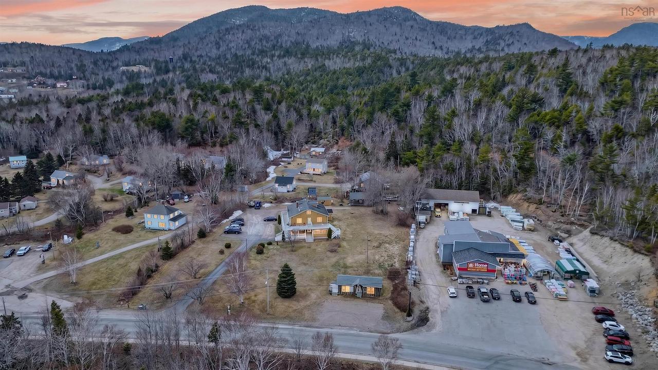 37706 Cabot Trail, Ingonish Beach, NS