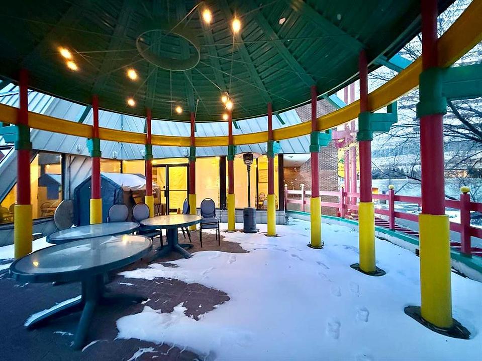 207 - 328 Centre Street South, Calgary, AB