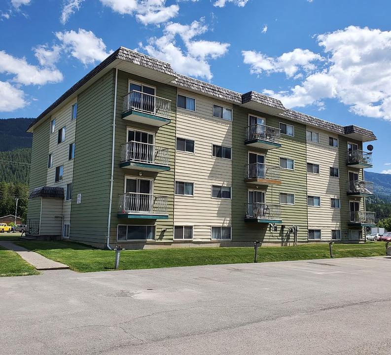 1520 1st Street South, Cranbrook, BC