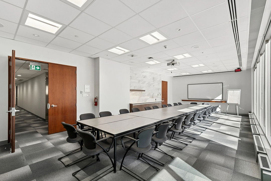 130 - 700 9 Avenue Southwest, Calgary, AB