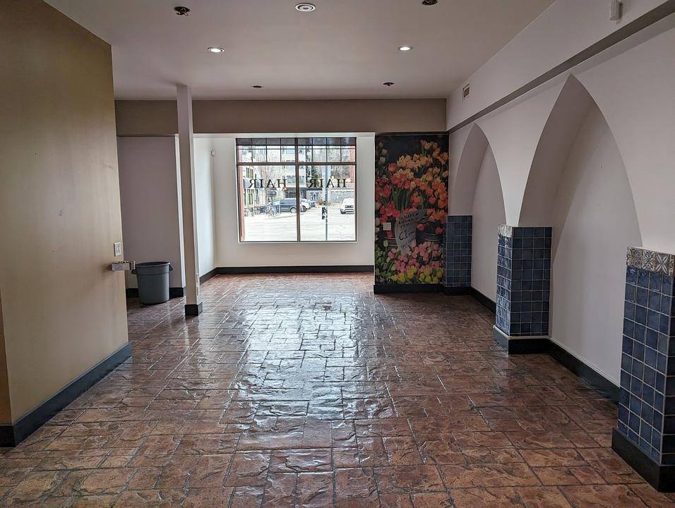110 - 41 Saint Thomas Street, St. Albert, AB