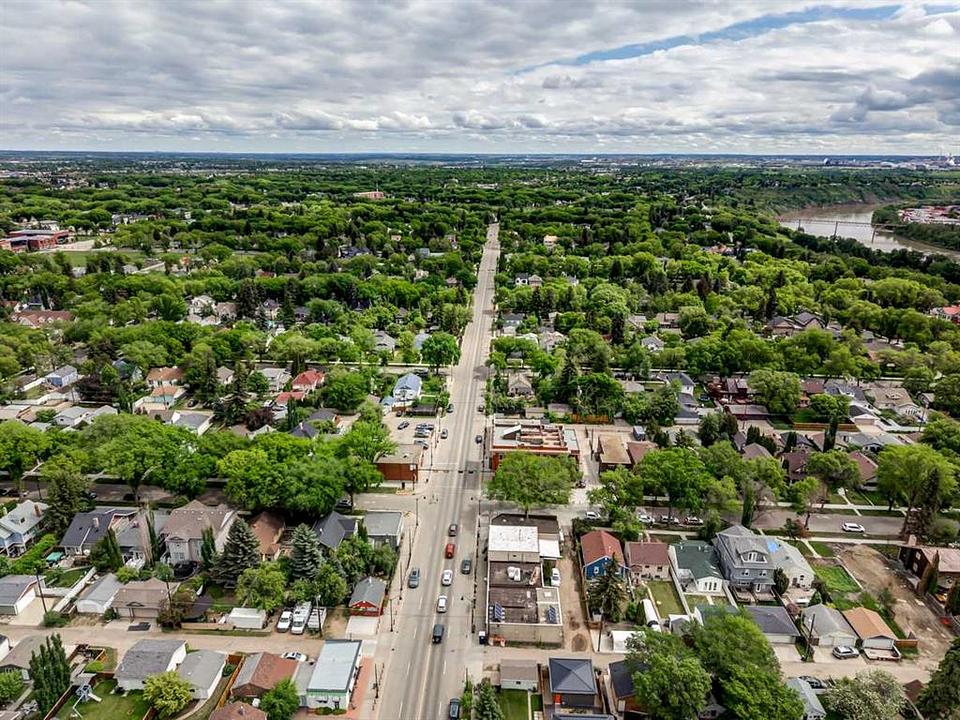 6417 112 Avenue Northwest, Edmonton, AB