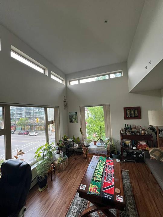302 - 1975 Pine Street, Vancouver, BC