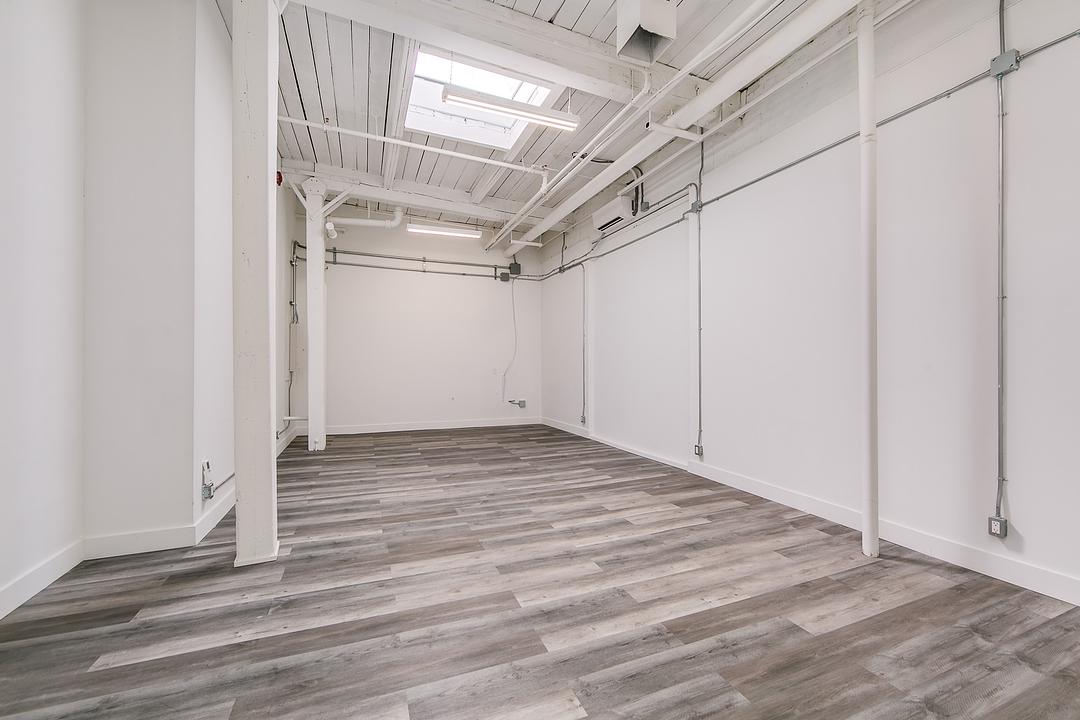 209 - 290 Carlaw Avenue, Toronto, ON