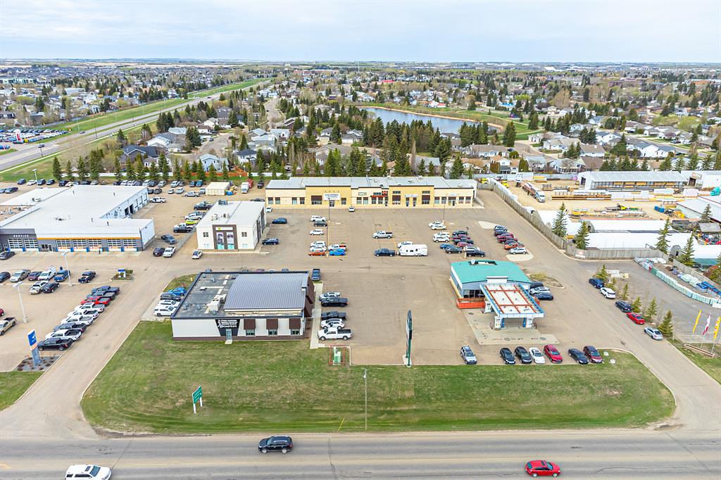2602 50 Avenue, Lloydminster, AB