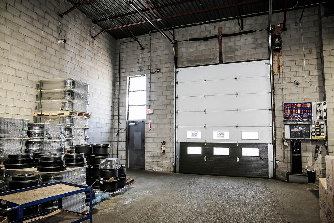 6460 Kestrel Road, Mississauga, ON
