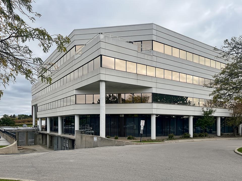 302, East Tower - 2233 Argentia Road, Mississauga, ON
