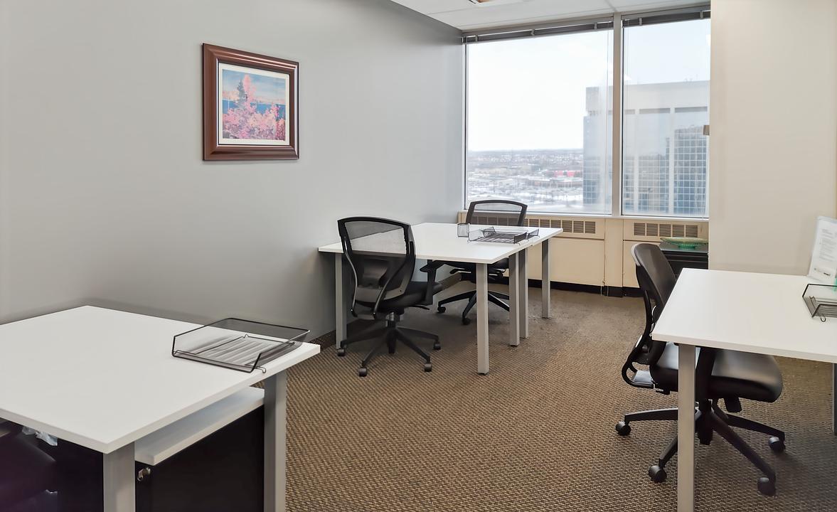 15TH FLOOR - 4 Robert Speck Parkway, Mississauga, ON