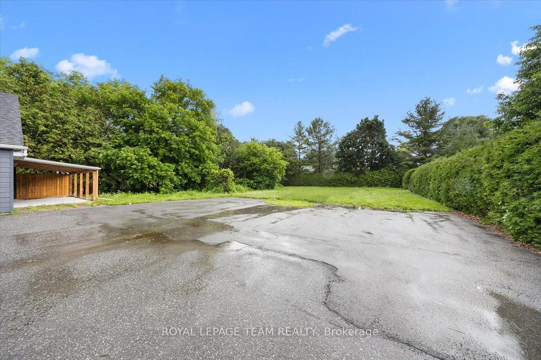 5967 Perth Street, Ottawa, ON