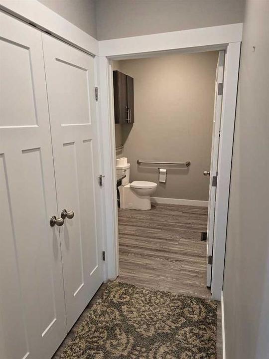 201 - 110 Pelican Place, Sylvan Lake, AB