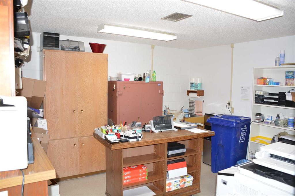 9910 97 Avenue, Peace River, AB