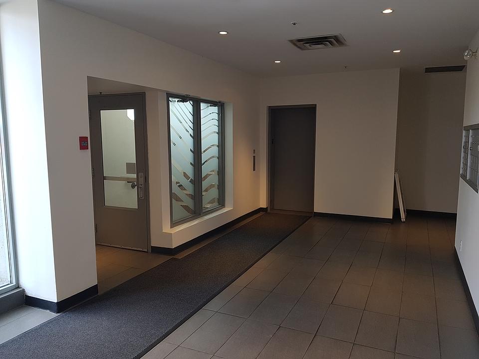 208 - 2555 Commercial Dr, Vancouver, BC