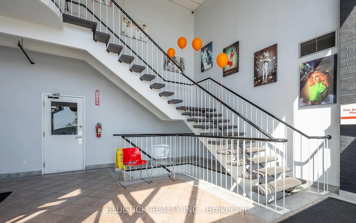 2A - 8301 Keele Street, Vaughan, ON