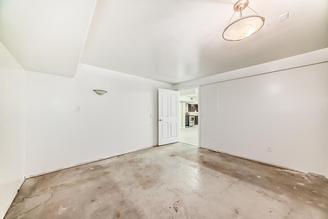 10969 101 Street Northwest, Edmonton, AB
