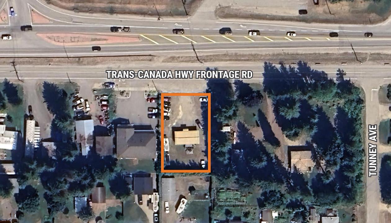 729 Trans-Canada Highway, Sicamous, BC