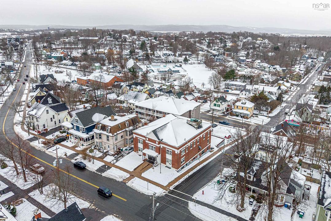 240 King Street, Windsor, NS