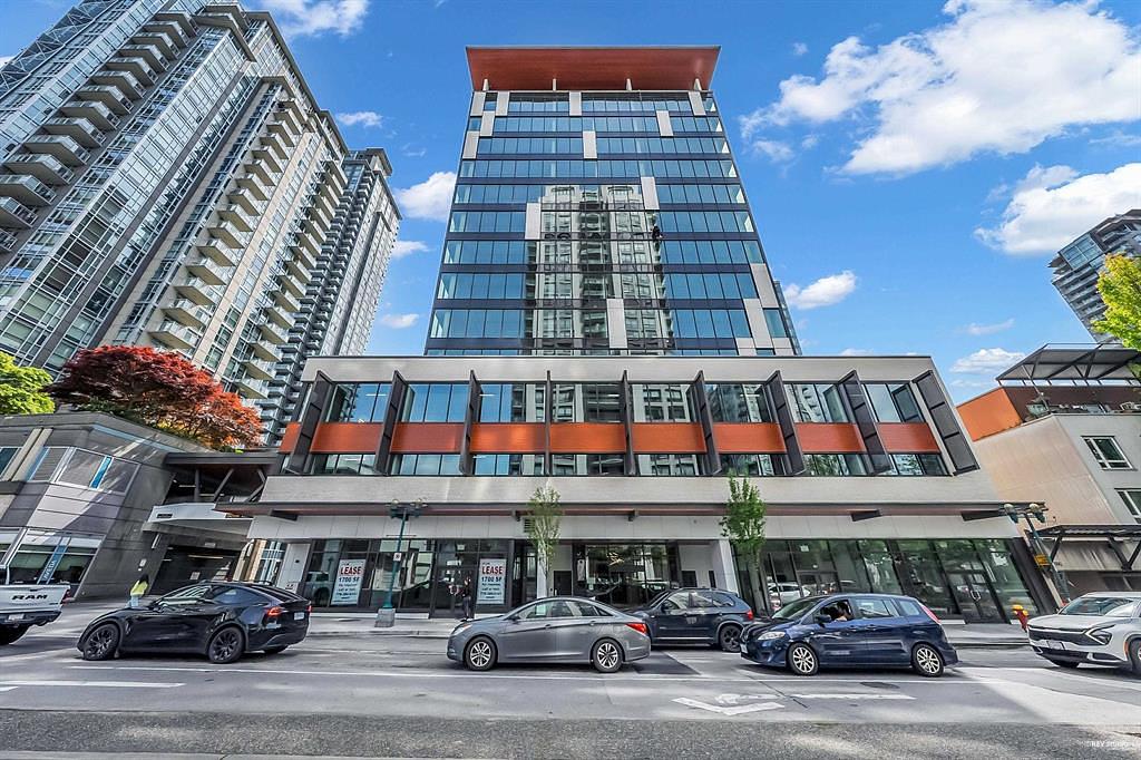 405 - 2992 Glen Drive, Coquitlam, BC