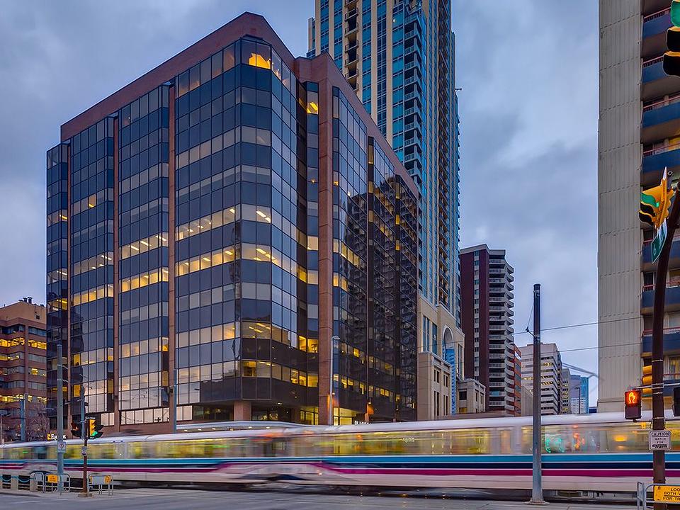 1000 - 940 6 Avenue Southwest, Calgary, AB