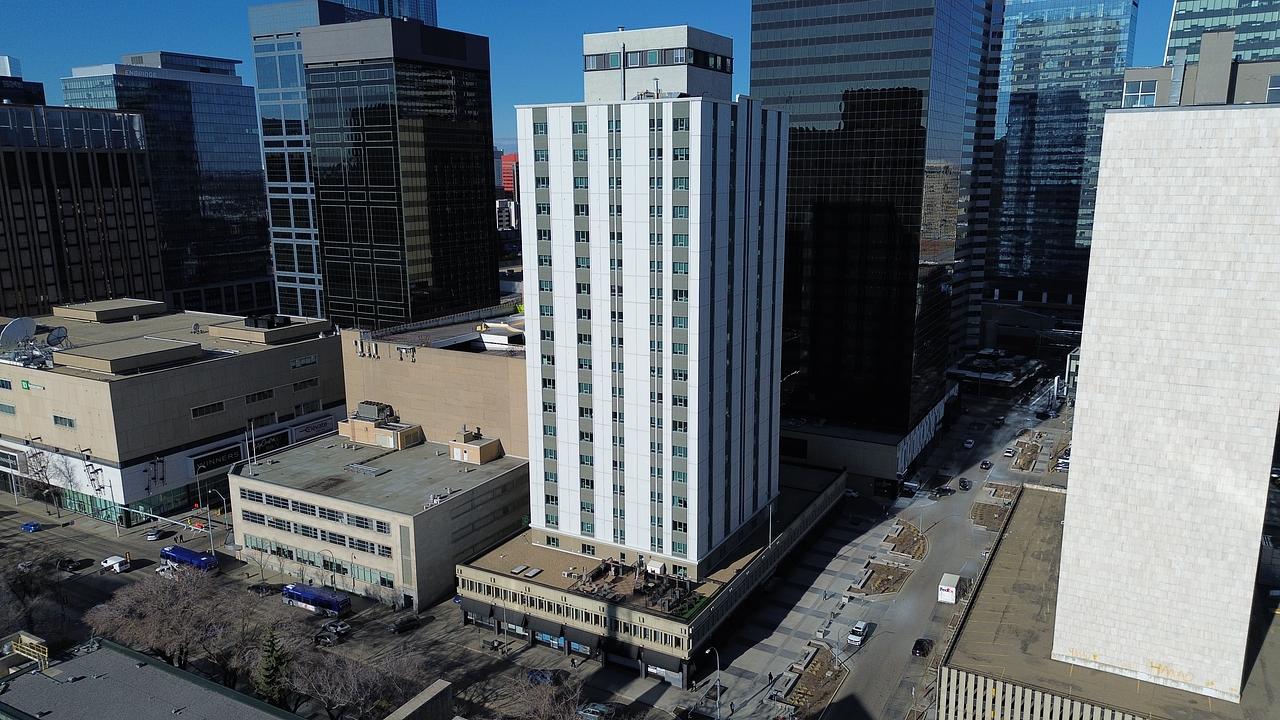 10015 103 Avenue Northwest, Edmonton, AB