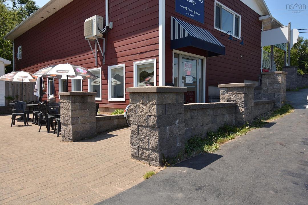 37867 Cabot Trail, Ingonish Beach, NS
