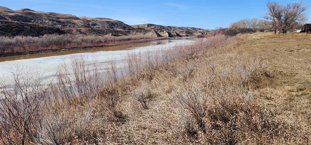 5235 Alberta 10, Drumheller, AB