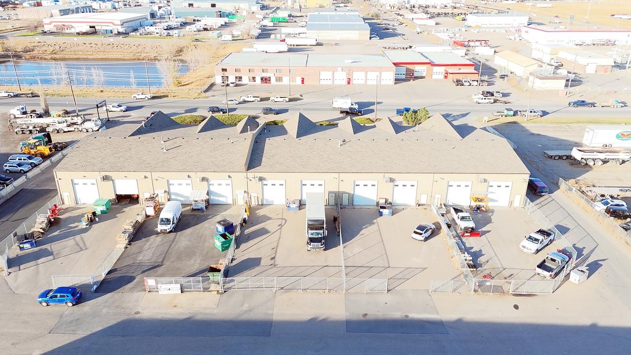 4002 9 Avenue North, Lethbridge, AB