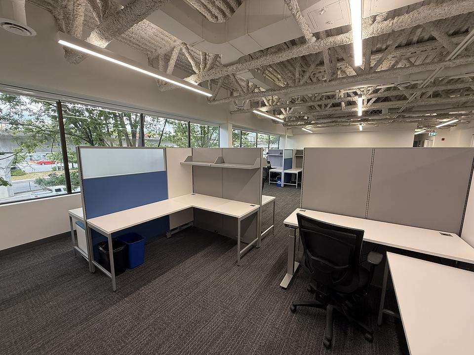 300 - 4190 Lougheed Highway, Burnaby, BC