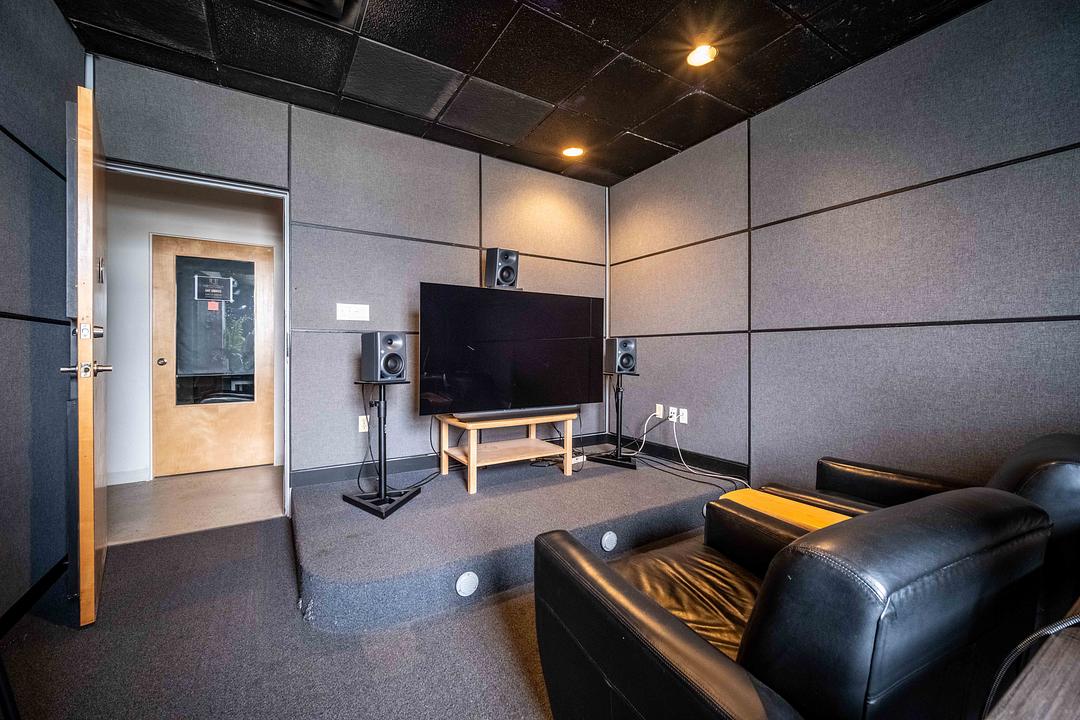 2339 Columbia Street, Vancouver, BC