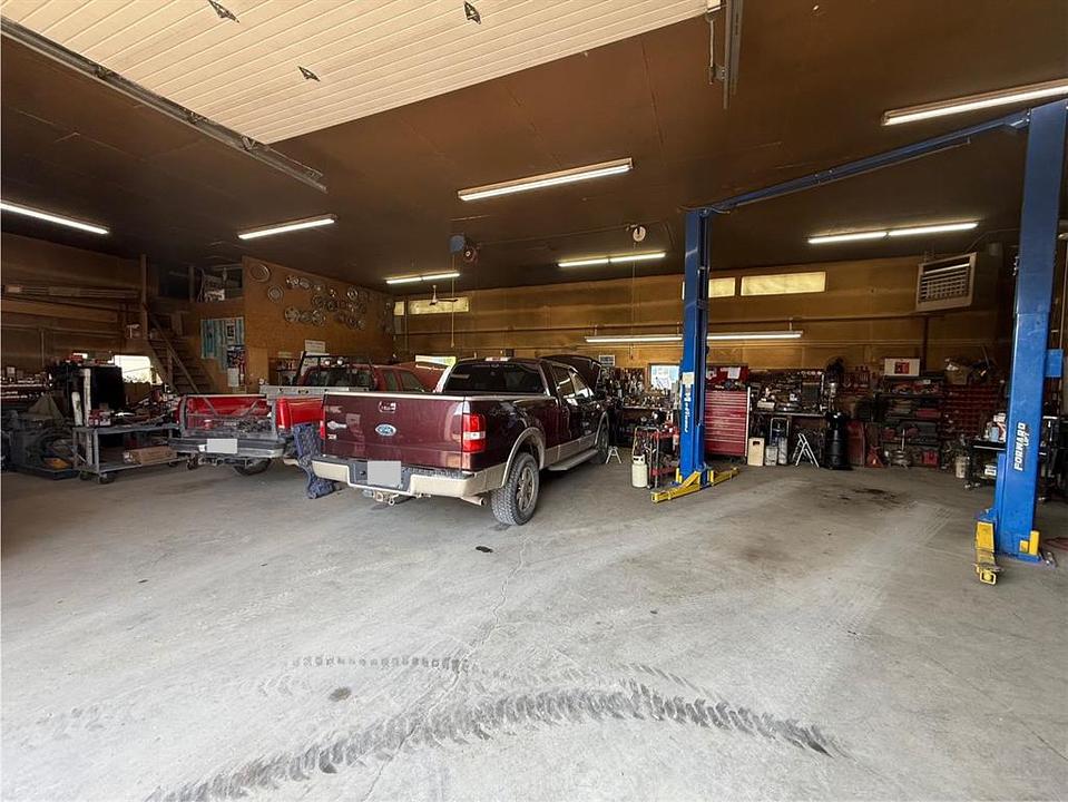 2018 19 Avenue, Nanton, AB