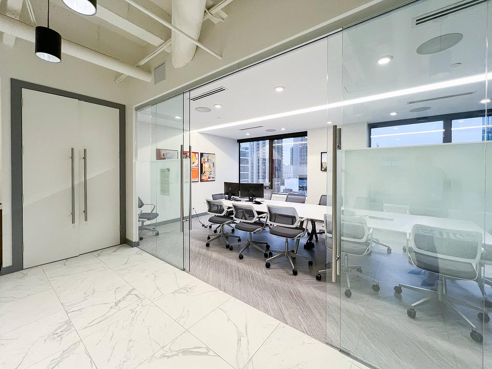 1590 - 505 Burrard St, Vancouver, BC
