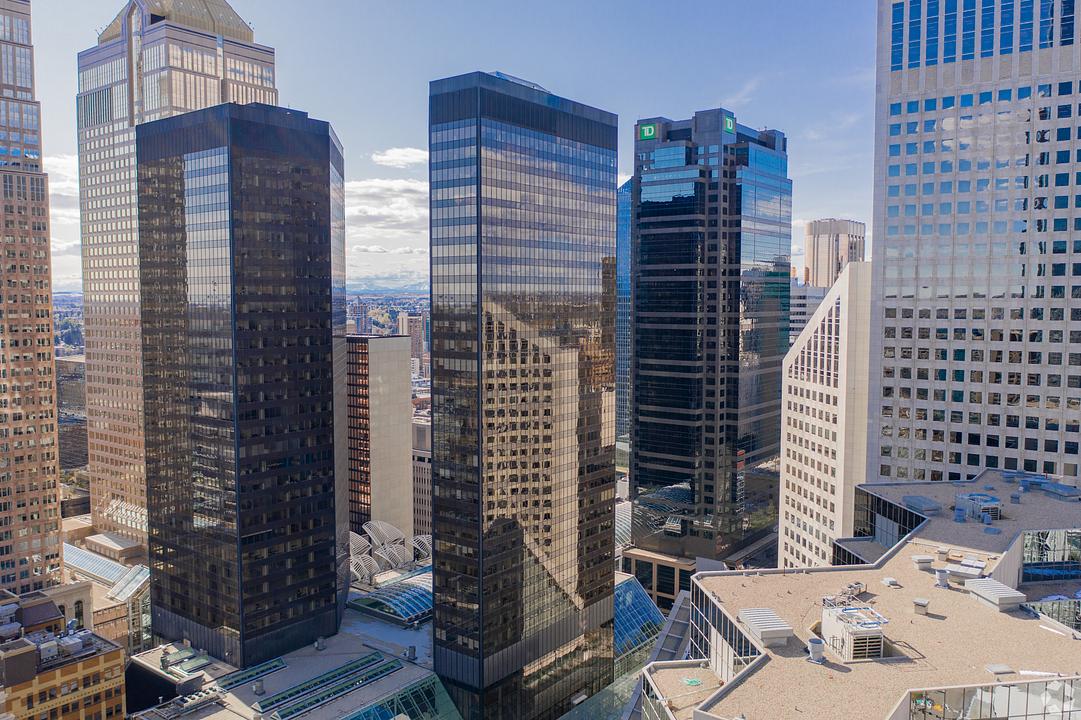 333 7 Avenue Southwest, Calgary, AB