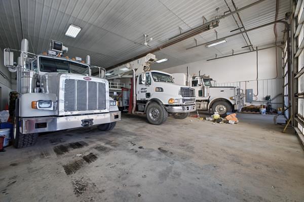 39325 Range Road 273, Bentley, AB