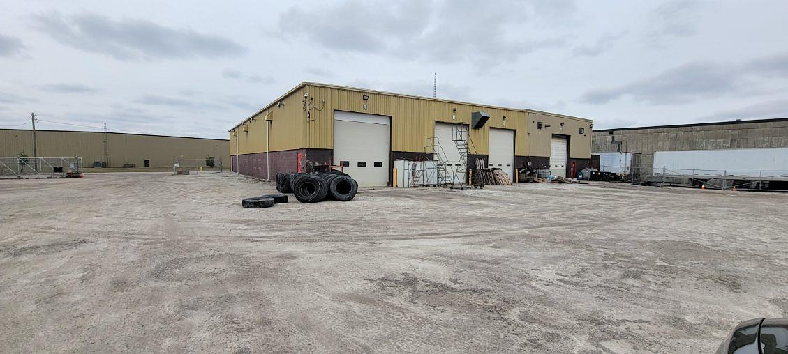 195 Bothwell Street, Chatham, ON