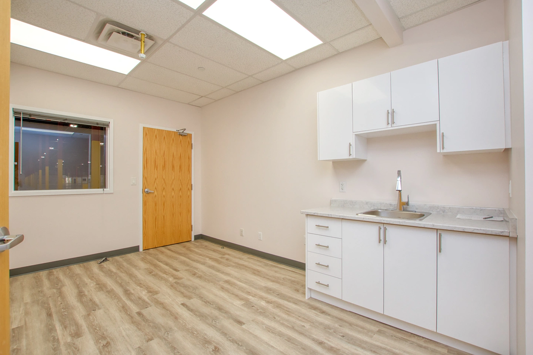 4 - 8705 Torbram Road, Brampton, ON