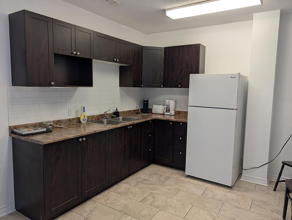 Suite 200 - 80 Terence Matthews Crescent, Ottawa, ON