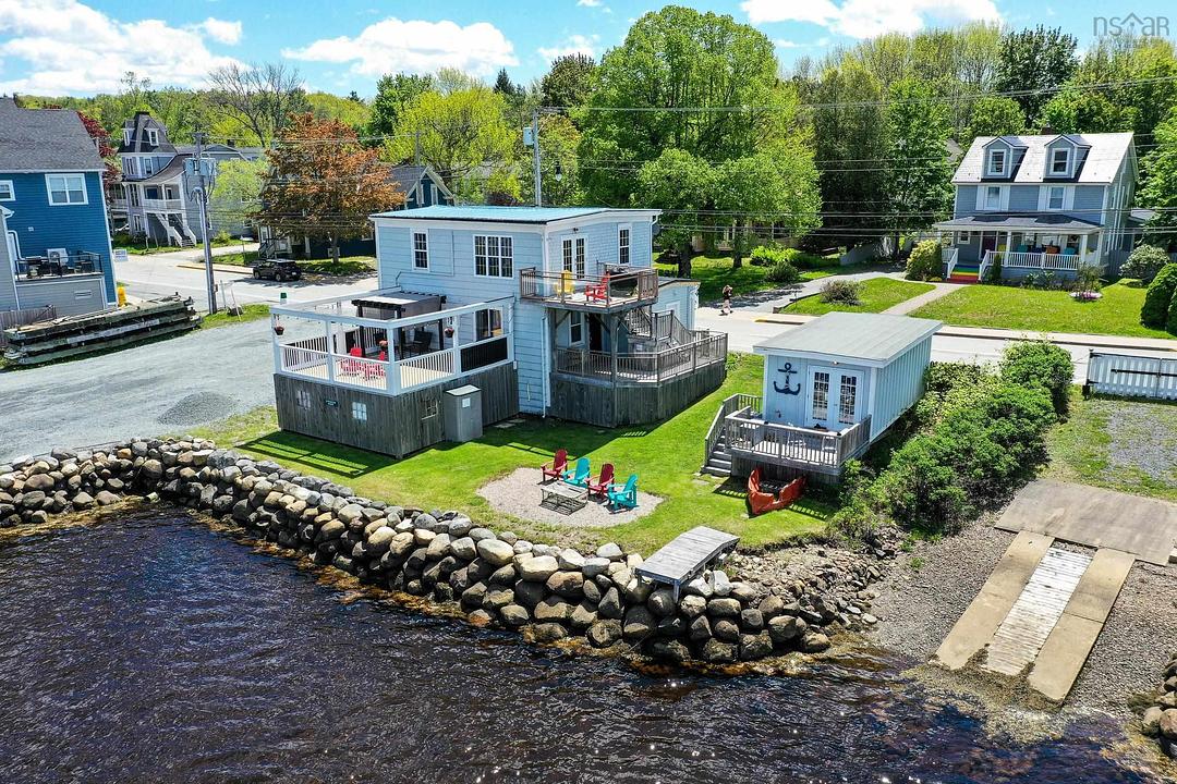 Main Street, Mahone Bay, NS