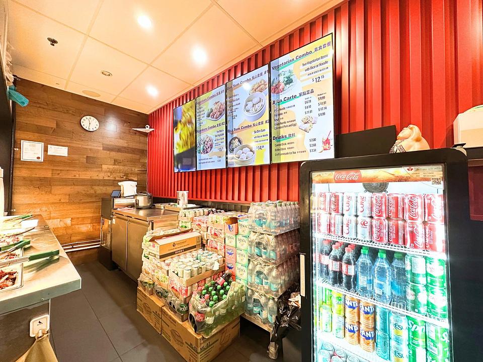 B10 - 5728 University Boulevard, Vancouver, BC