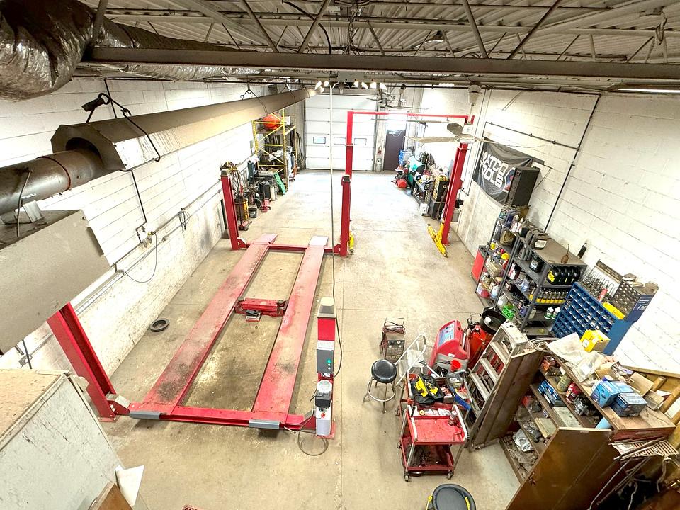 3 - 8060 Lawson Rd, Milton, ON