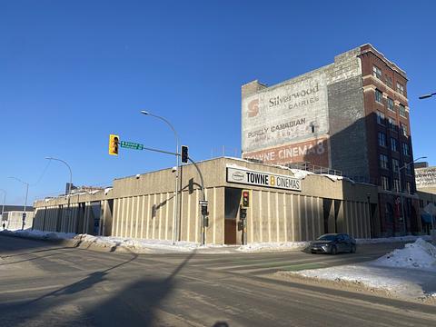 301 Notre Dame Avenue, Winnipeg, MB