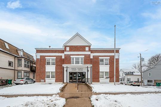 240 King Street, Windsor, NS