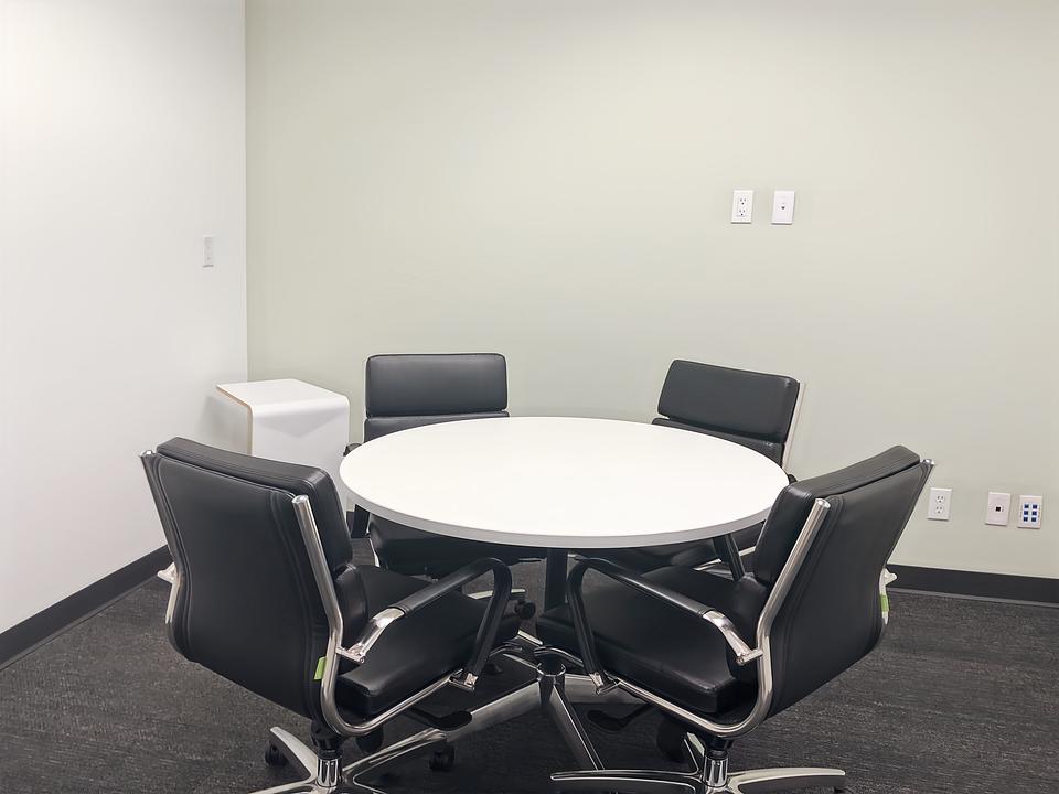 13353 Commerce Parkway, Richmond, BC