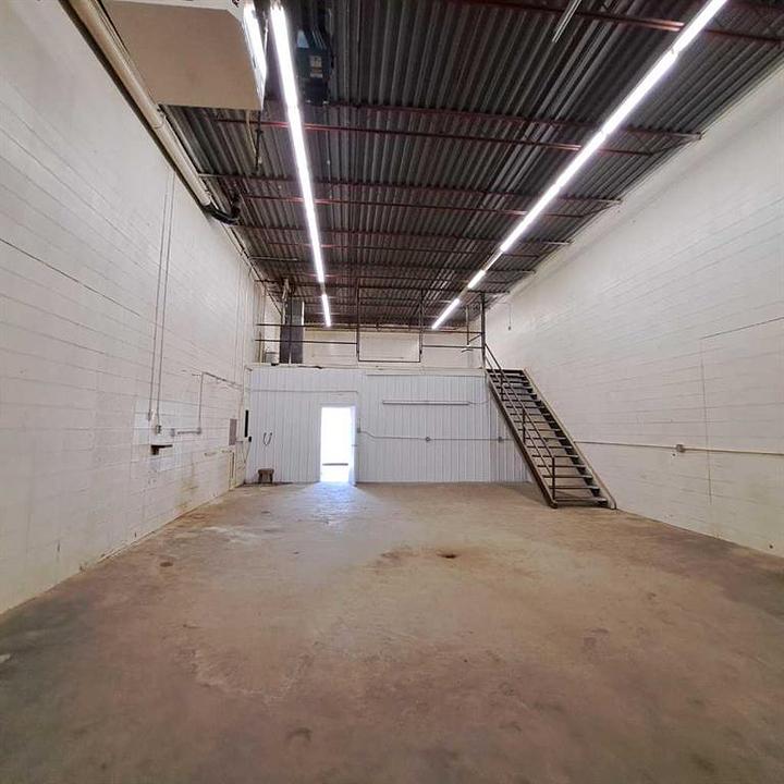 4 - 6310 50 Avenue, Lloydminster, AB