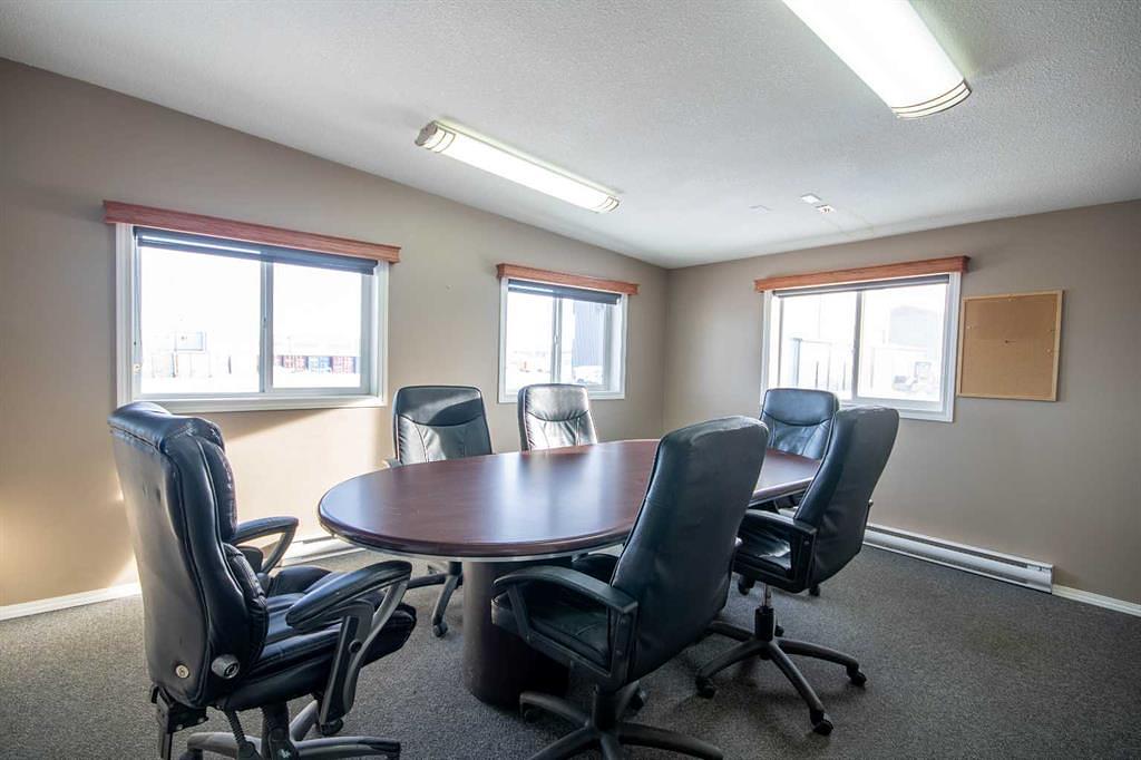 5423 Township Road 325b, Sundre, AB