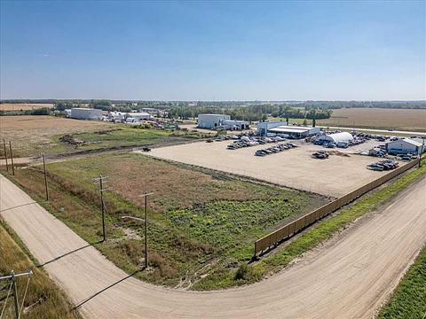 Lot 3, Block 1, Plan 2521824, Calmar, AB