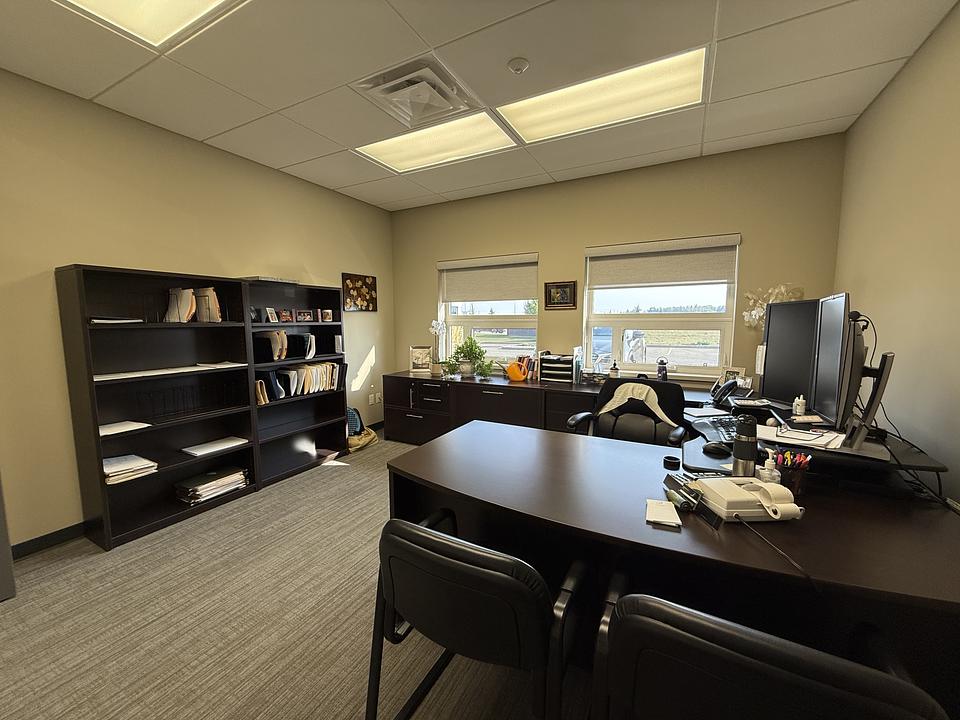 Building - 518 Laura Avenue, Red Deer County, AB