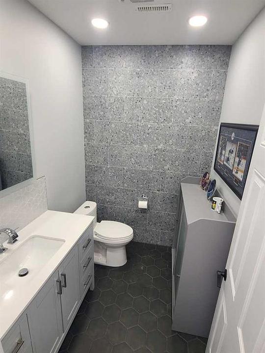 7810 102 Avenue, Peace River, AB