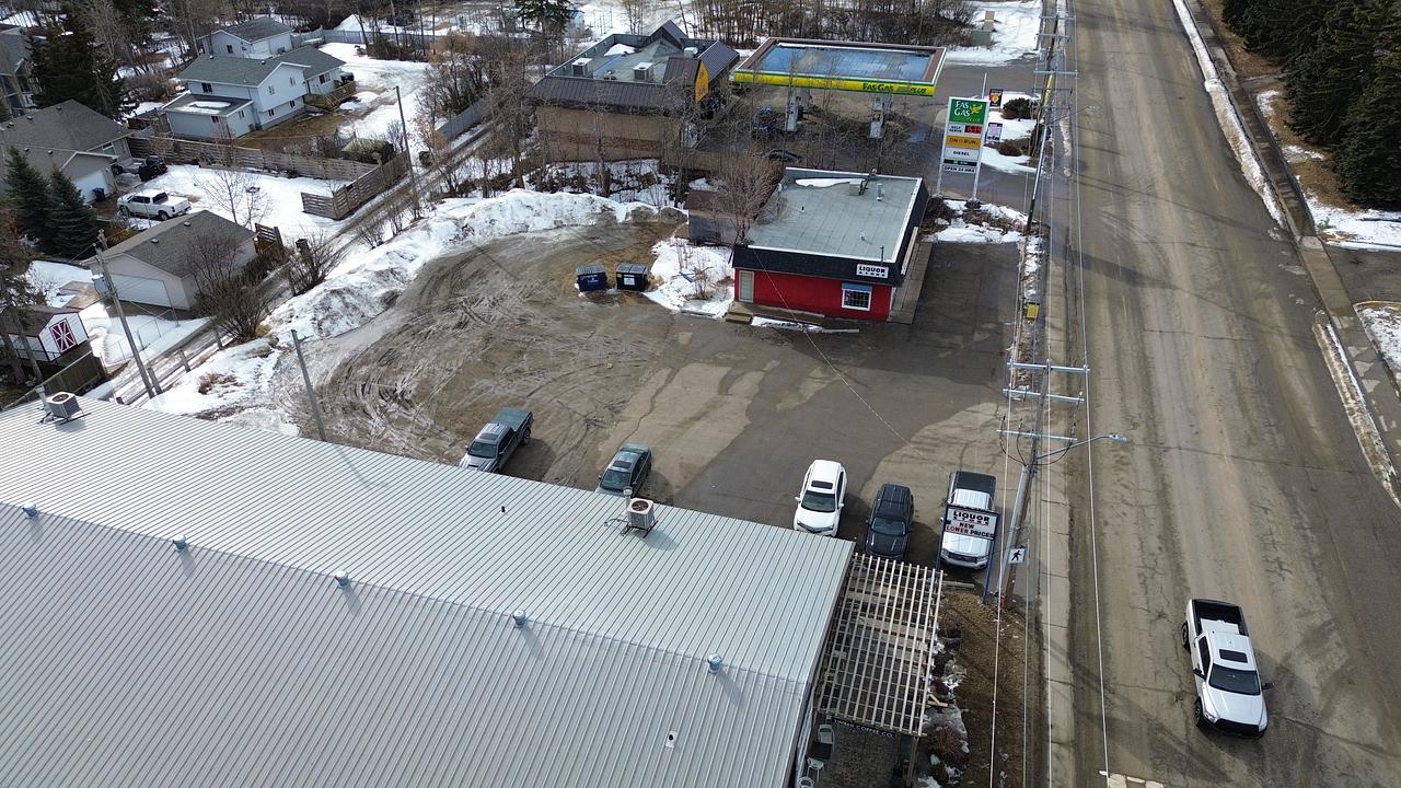 4417 50 Street, Sylvan Lake, AB